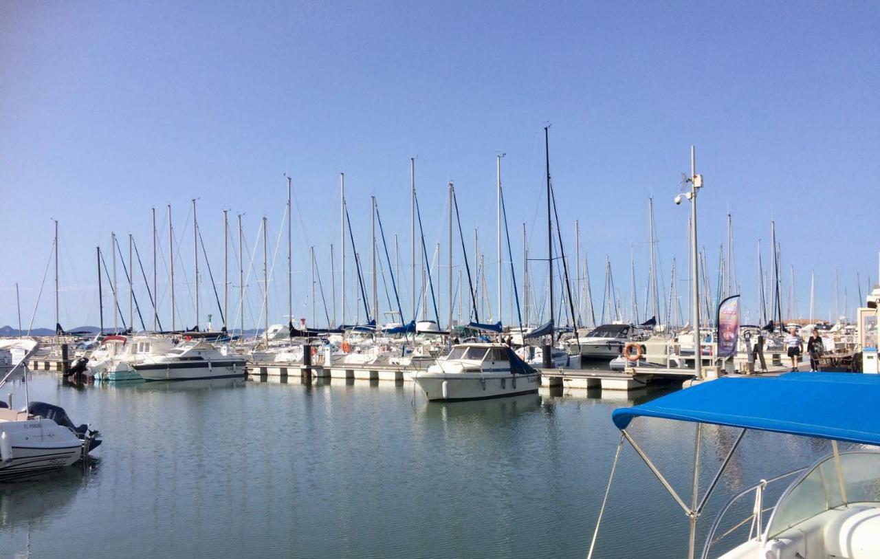 Villa De Vacances Au Calme Proche De La Mer La Londe-les-Maures Eksteriør billede